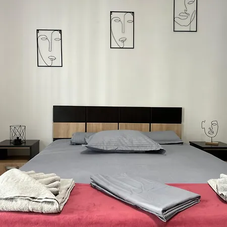 Elegant Getaway At Exigent Plaza - 09 * Bucarest