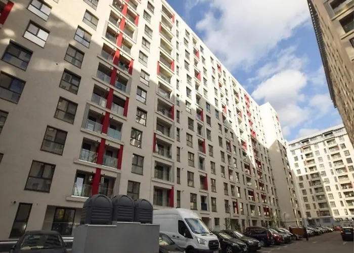 Elegant Getaway At Exigent Plaza - 09 Бухарест